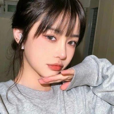 诈骗女神海报